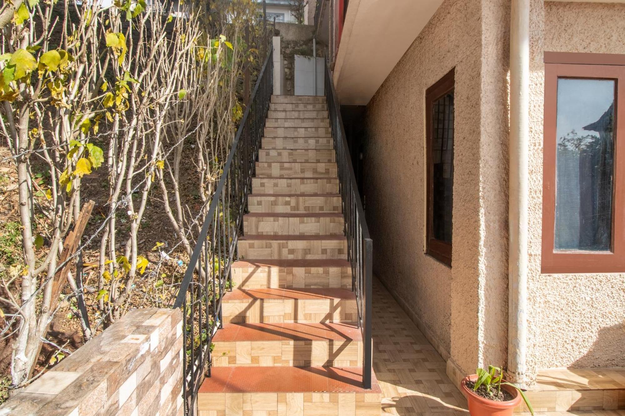 Itsy Hotels Avantika With Forest View Shimla Dış mekan fotoğraf